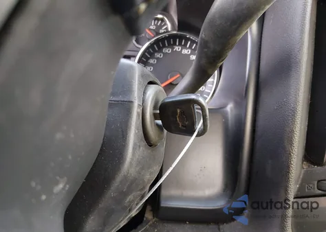 2014 Chevrolet Silverado 1500 1Lt из США, поврежденный, VIN 1GCRCREC3EZ341658